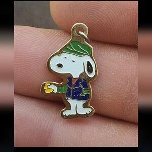 Rare Vintage 1980s Gold Tone Snoopy Enamel Charm/Pendant